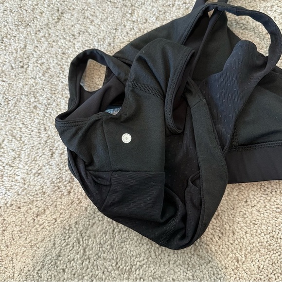 Lululemon Glide and Stride Bra - Picture 6 of 10